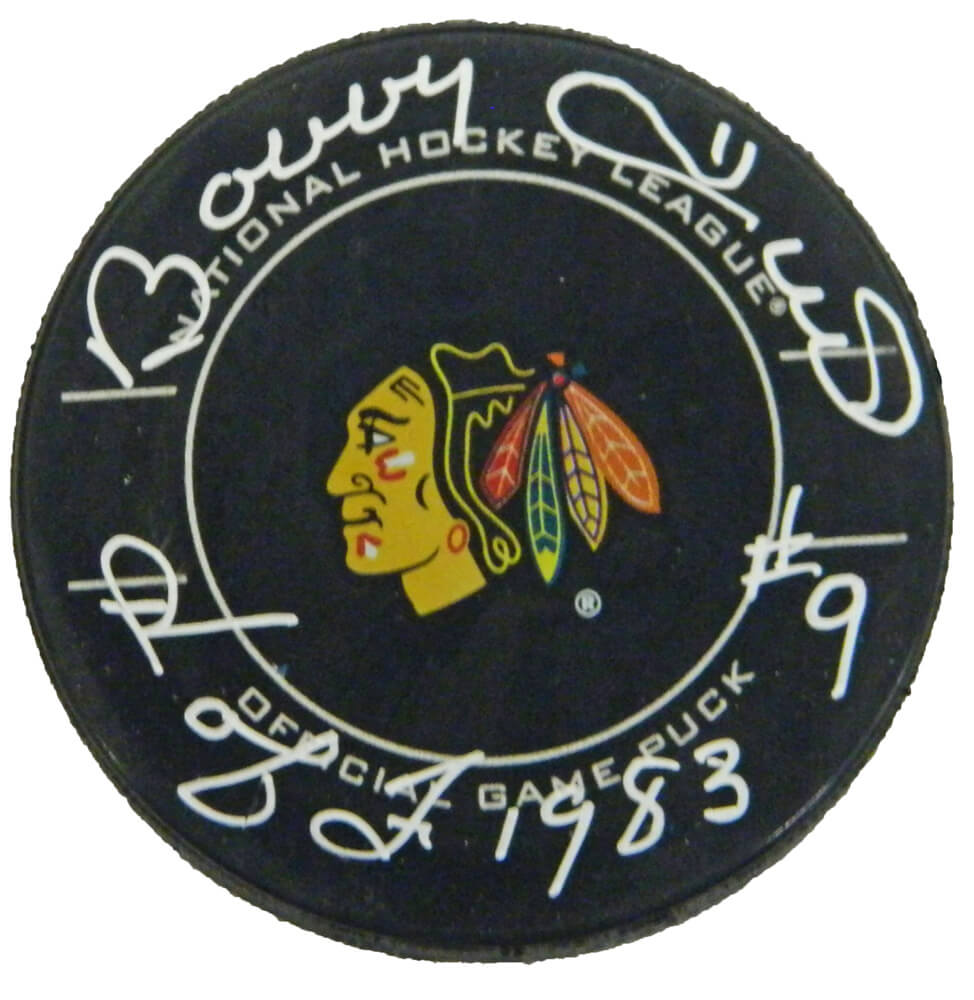 Bobby Hull Signed Chicago Blackhawks Logo Official NHL Hockey Puck w/HOF 1983 - HULPUC430 - Bobby Hull Signed Chicago Blackhawks Logo Official NHL Hockey Puck w/HOF 1983 product image