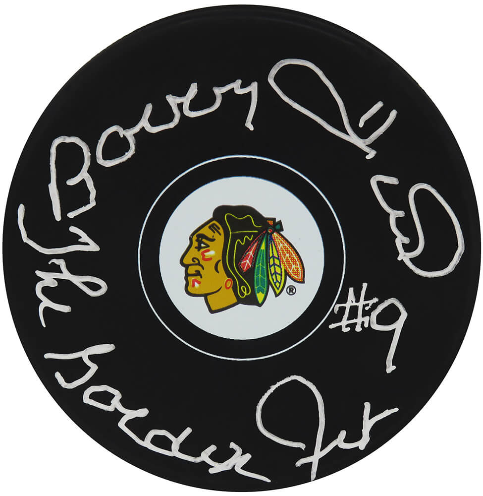 Bobby Hull Signed Chicago Blackhawks Team Logo Hockey Puck w/The Golden Jet - HULPUC442 - Bobby Hull Signed Chicago Blackhawks Team Logo Hockey Puck w/The Golden Jet product image