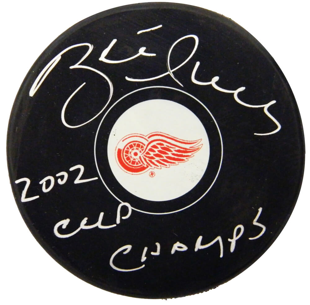 Brett Hull Signed Detroit Red Wings Logo Hockey Puck w/2002 Cup Champs - HULPUC483 - Brett Hull Signed Detroit Red Wings Logo Hockey Puck w/2002 Cup Champs product image