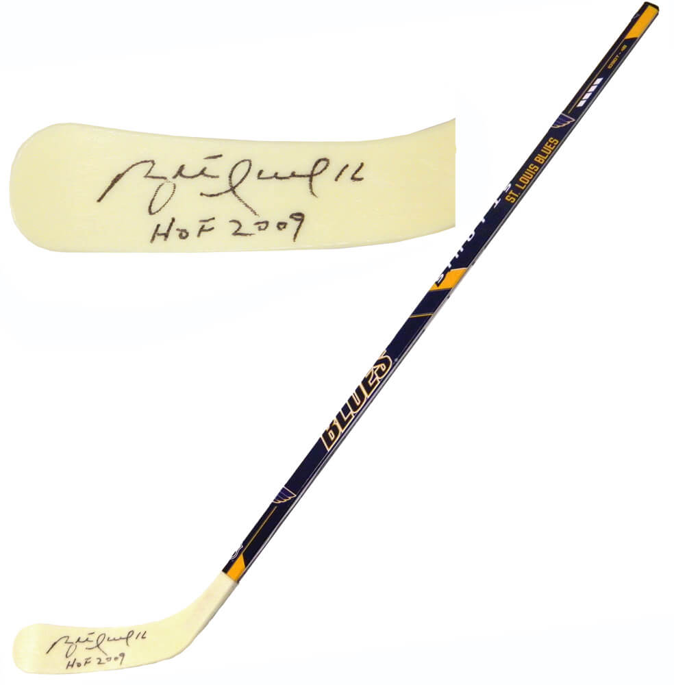 Brett Hull Signed St. Louis Blues Logo 48 Inch Full Size Hockey Stick w/HOF 2009 - HULSTK477 - Brett Hull Signed St. Louis Blues Logo 48 Inch Full Size Hockey Stick w/HOF 2009 product image