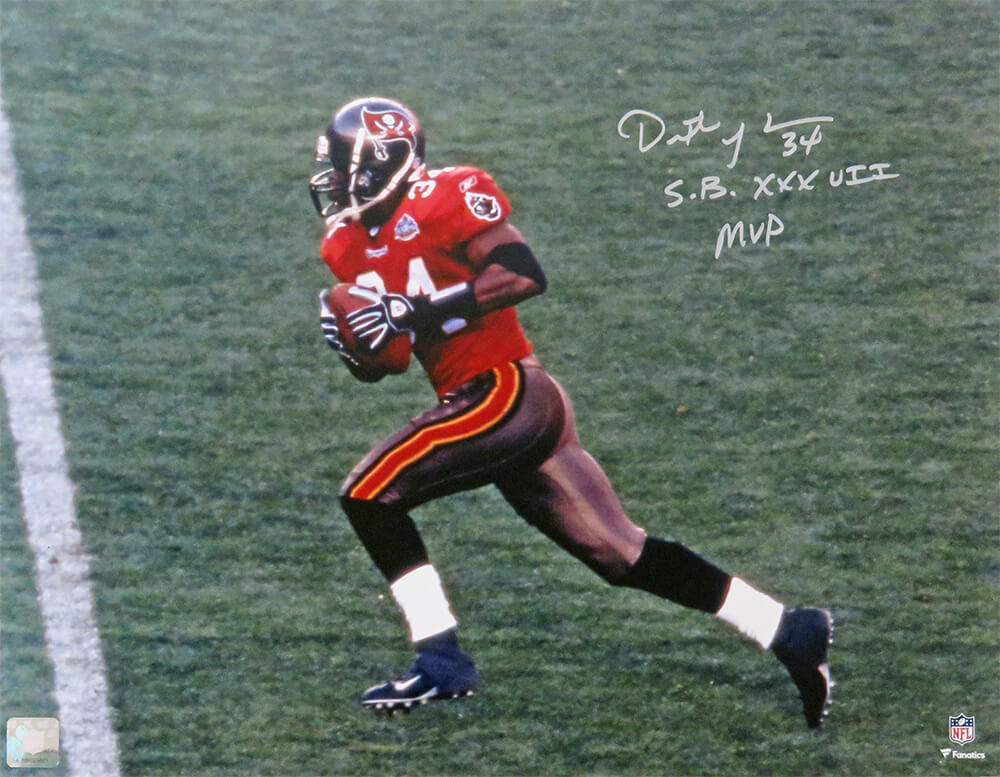 Dexter Jackson Signed Buccaneers Super Bowl 37 Interception Action 16x20 Photo w/SB XXXVII MVP - JAC16P320 - Dexter Jackson Signed Buccaneers Super Bowl 37 Interception Action 16x20 Photo w/SB XXXVII MVP product image