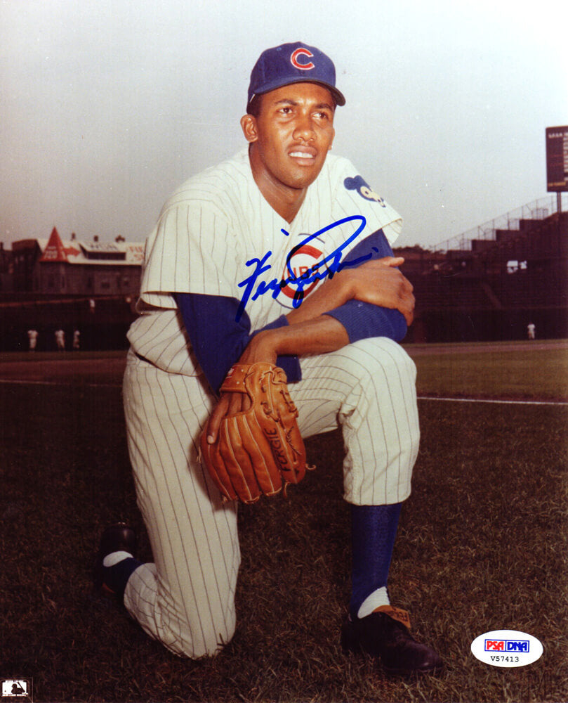 Fergie Jenkins Signed Chicago Cubs Kneel Pose 8x10 Photo (PSA) - JEN08P106 - Fergie Jenkins Signed Chicago Cubs Kneel Pose 8x10 Photo (PSA) product image