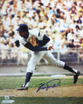 Fergie Jenkins Signed Chicago Cubs Pitching 8x10 Photo - JEN08P125 - Fergie Jenkins Signed Chicago Cubs Pitching 8x10 Photo product image