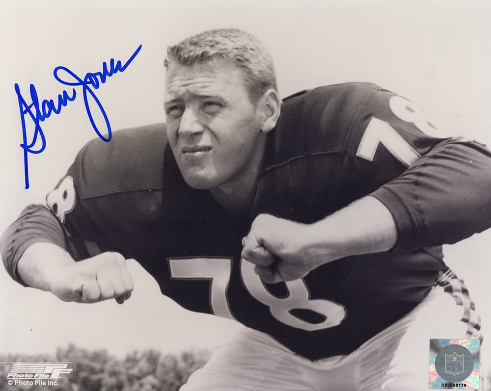 Stan Jones Signed Chicago Bears B&W Pose 8x10 Photo - JON08P312 - Stan Jones Signed Chicago Bears B&W Pose 8x10 Photo product image