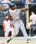 Andruw Jones Signed Atlanta Braves Swinging Action 16x20 Photo - JON16P100 - Andruw Jones Signed Atlanta Braves Swinging Action 16x20 Photo product image