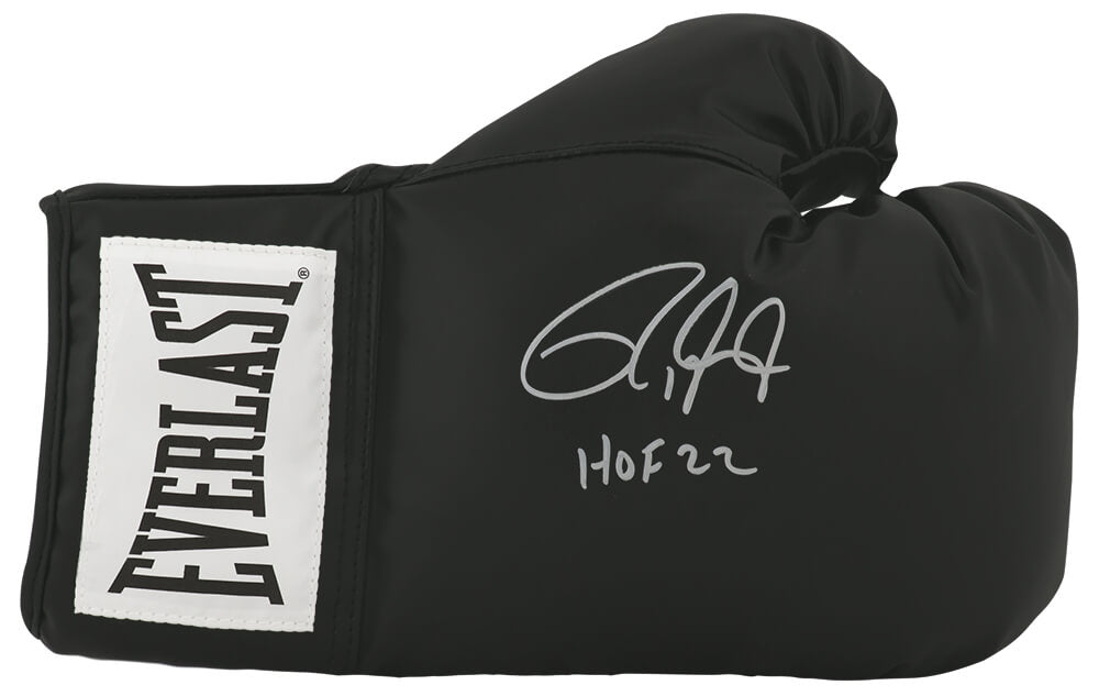 Roy Jones Jr. Signed Everlast Black Boxing Glove w/HOF'22 - JONGLV512 - Roy Jones Jr. Signed Everlast Black Boxing Glove w/HOF'22 product image