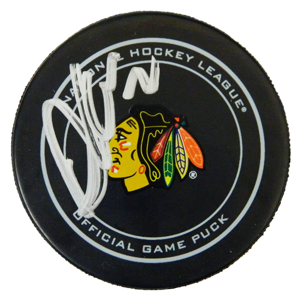 Duncan Keith Signed Chicago Blackhawks Logo Official Game Hockey Puck - KEIPUC403 - Duncan Keith Signed Chicago Blackhawks Logo Official Game Hockey Puck product image