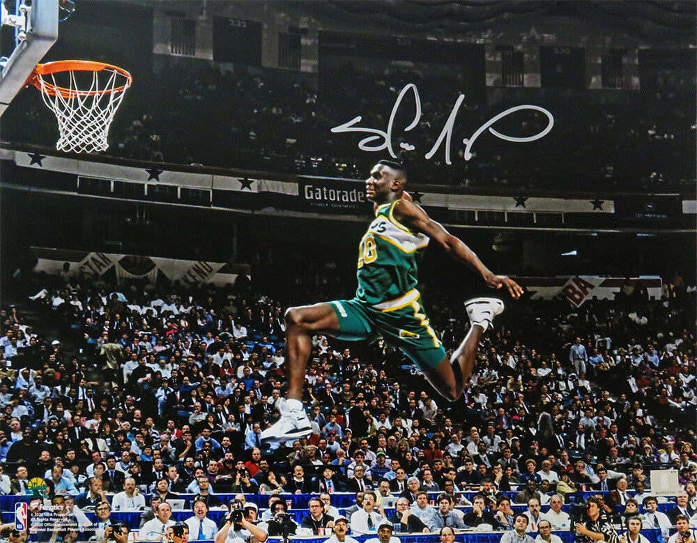 Shawn Kemp Signed Seattle Supersonics In Air Action 16x20 Photo - KEM16P200 - Shawn Kemp Signed Seattle Supersonics In Air Action 16x20 Photo product image