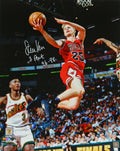 Steve Kerr Signed Chicago Bulls Lay Up Action 16x20 Photo w/3 Peat 96-98 - KER16P204 - Steve Kerr Signed Chicago Bulls Lay Up Action 16x20 Photo w/3 Peat 96-98 product image