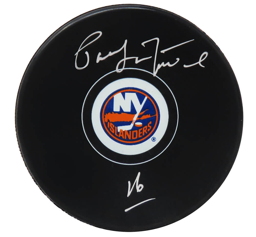 Pat LaFontaine Signed New York Islanders Logo Hockey Puck - LAFPUC402 - Pat LaFontaine Signed New York Islanders Logo Hockey Puck product image