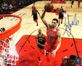 Zach LaVine Signed Chicago Bulls Action 8x10 Photo - LAV08P202 - Zach LaVine Signed Chicago Bulls Action 8x10 Photo product image