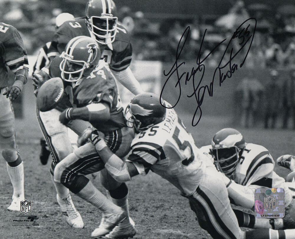 Frank LeMaster Signed Philadelphia Eagles B&W Tackle Action vs Falcons 8x10 Photo - LEM08P303TW - Frank LeMaster Signed Philadelphia Eagles B&W Tackle Action vs Falcons 8x10 Photo product image