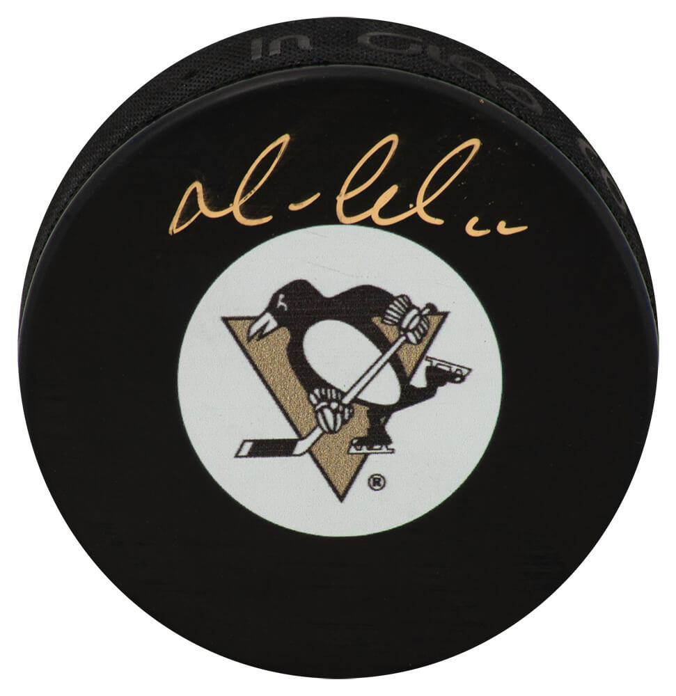 Mario Lemieux Signed Pittsburgh Penguins Team Logo Hockey Puck (In Gold) - (PSA Holo) - LEMPUC408 - Mario Lemieux Signed Pittsburgh Penguins Team Logo Hockey Puck (In Gold) - (PSA Holo) product image