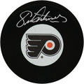 Eric Lindros Signed Flyers Team Logo Hockey Puck - LINPUC415 - Eric Lindros Signed Flyers Team Logo Hockey Puck product image