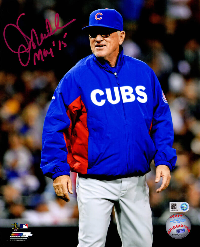 Joe Maddon Signed Chicago Cubs Manager 8x10 Photo w/MOY'15 - MAD08P118 - Joe Maddon Signed Chicago Cubs Manager 8x10 Photo w/MOY'15 product image