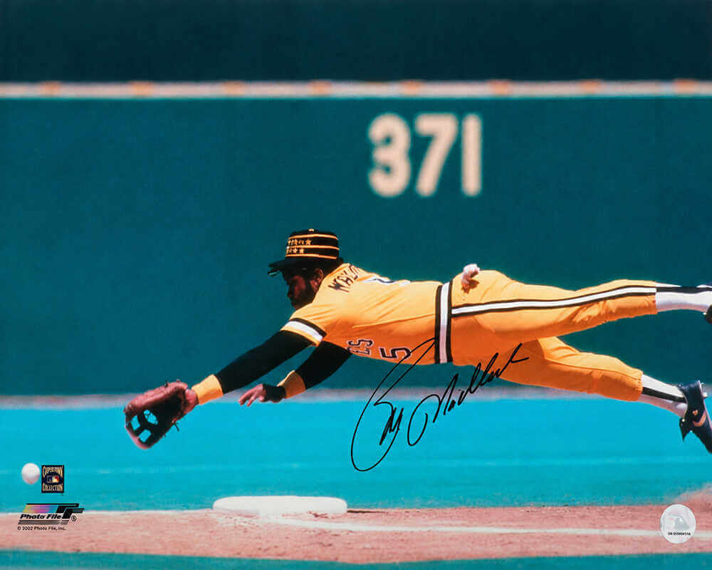Bill Madlock Signed Pittsburgh Pirates Yellow Jersey Diving 16x20 Photo - MAD16P104 - Bill Madlock Signed Pittsburgh Pirates Yellow Jersey Diving 16x20 Photo product image
