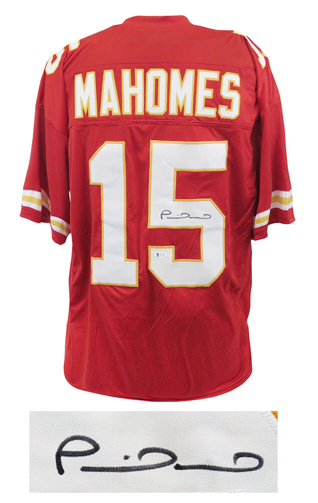 Patrick Mahomes Signed Red Custom Football Jersey (Beckett) - MAHJRY302 - Patrick Mahomes Signed Red Custom Football Jersey (Beckett) product image