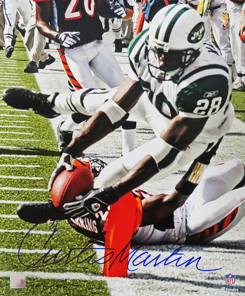 Curtis Martin Signed New York Jets Scoring Touchdown Action 16x20 Photo - MAR16P325 - Curtis Martin Signed New York Jets Scoring Touchdown Action 16x20 Photo product image