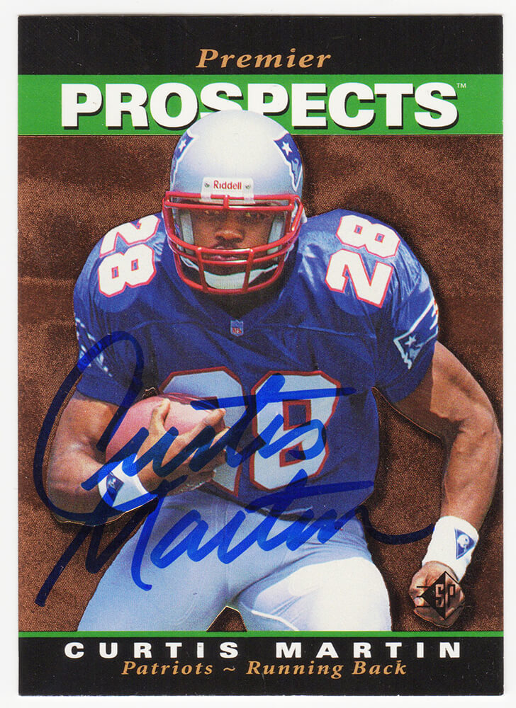 Curtis Martin Signed New England Patriots 1995 SP Foil Rookie Football Trading Card #18 - MARCAR310 - Curtis Martin Signed New England Patriots 1995 SP Foil Rookie Football Trading Card #18 product image