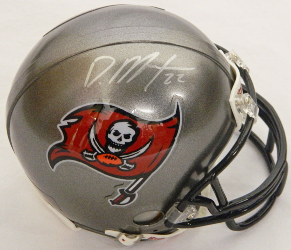 Doug Martin Signed Buccaneers Riddell Mini Helmet - MARMIN310 - Doug Martin Signed Buccaneers Riddell Mini Helmet product image