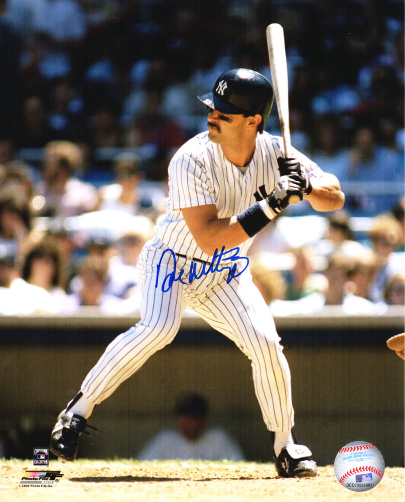 Don Mattingly Signed New York Yankees Action 8x10 Photo - MAT08P102 - Don Mattingly Signed New York Yankees Action 8x10 Photo product image
