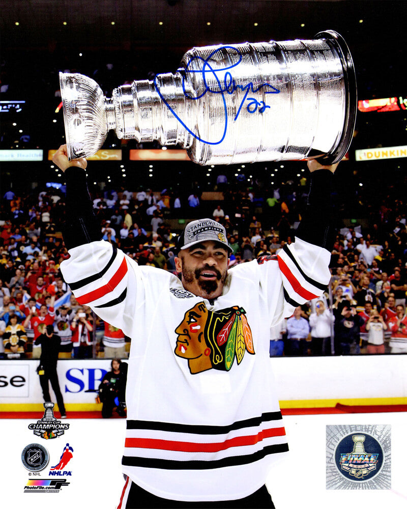 Jamal Mayers Signed Chicago Blackhawks 2013 Stanley Cup Trophy 8x10 Photo - MAY08P401 - Jamal Mayers Signed Chicago Blackhawks 2013 Stanley Cup Trophy 8x10 Photo product image