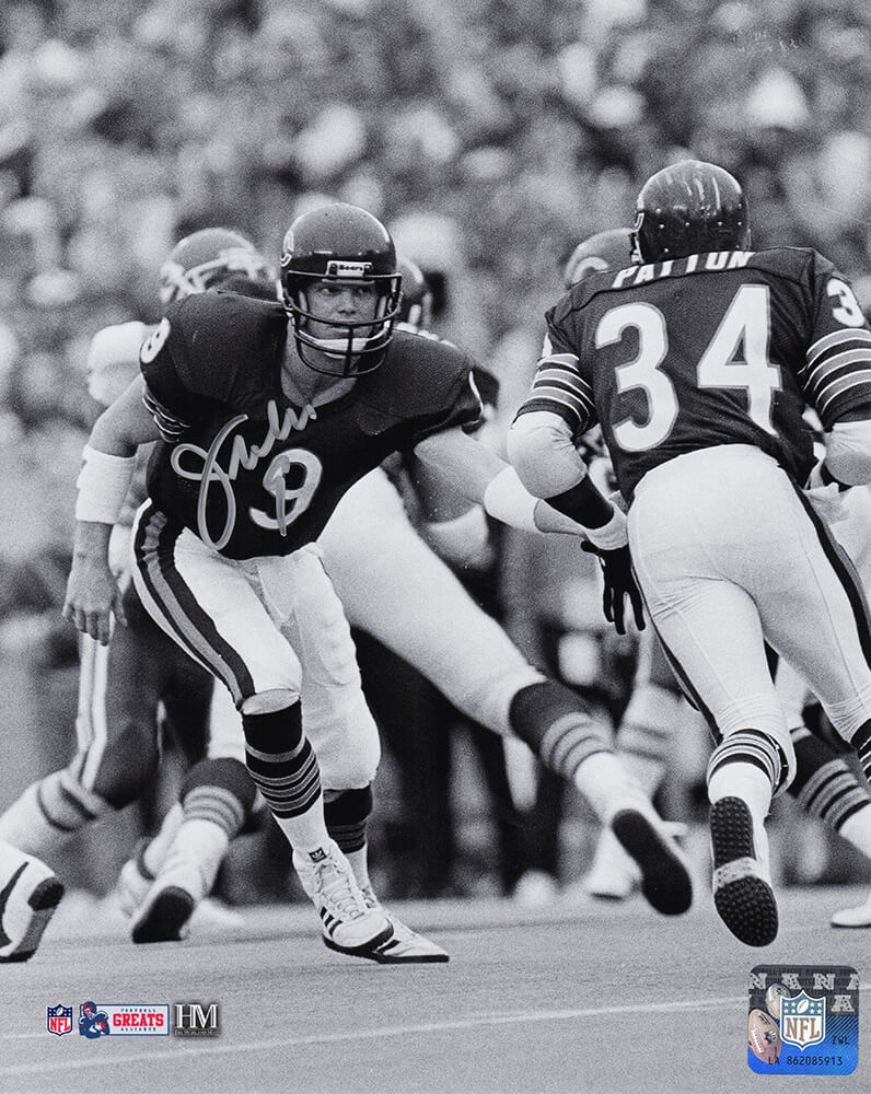 Jim McMahon Signed Bears Hand Off To Walter Payton B&W 8x10 Photo (In Silver) - MCM08P307 - Jim McMahon Signed Bears Hand Off To Walter Payton B&W 8x10 Photo (In Silver) product image