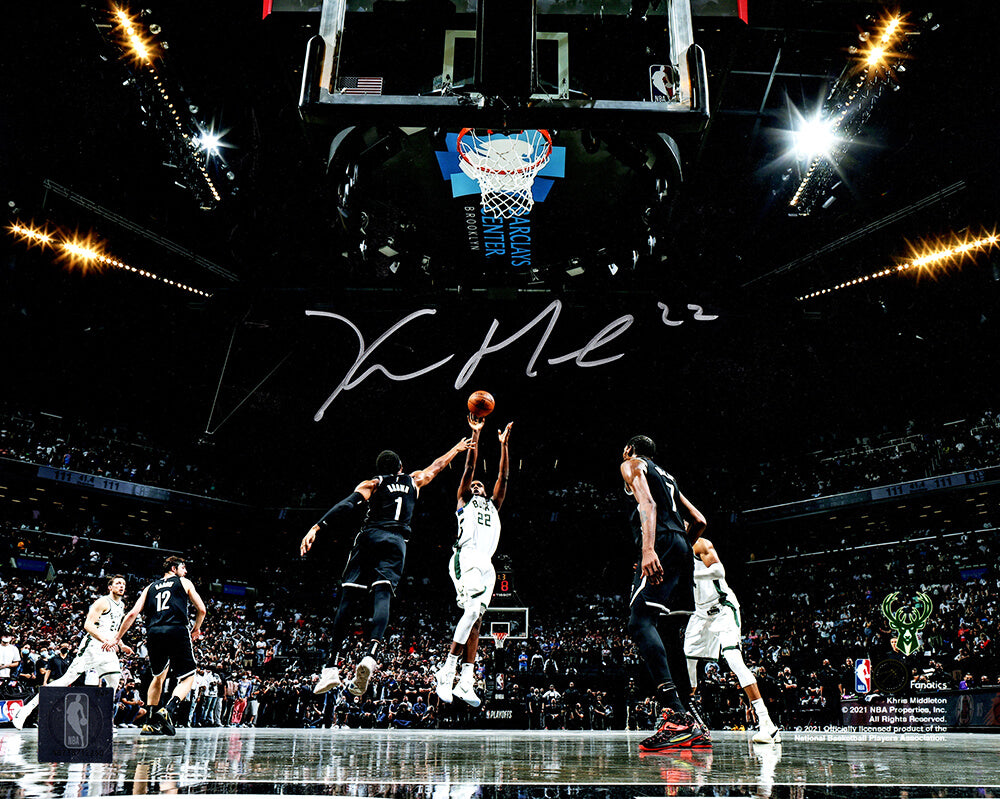 Khris Middleton Signed Milwaukee Bucks Shooting Action 8x10 Photo - MID08P200 - Khris Middleton Signed Milwaukee Bucks Shooting Action 8x10 Photo product image