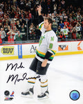 Mike Modano Signed Minnesota North Stars Waving To Crowd 8x10 Photo - MOD08P412 - Mike Modano Signed Minnesota North Stars Waving To Crowd 8x10 Photo product image