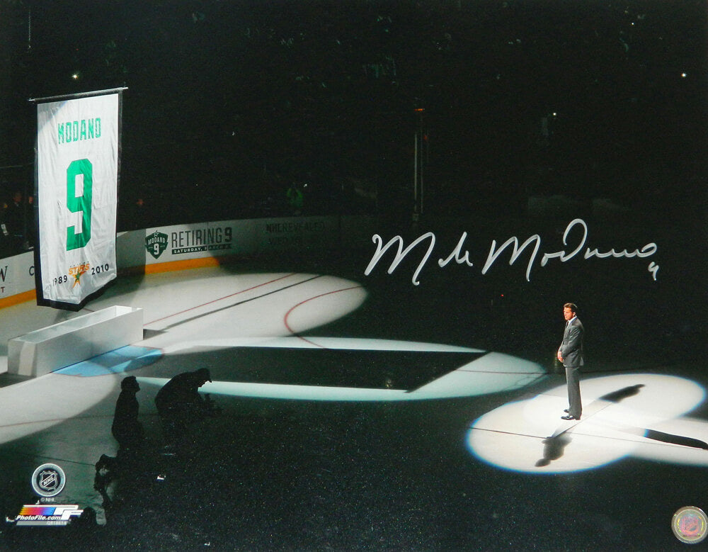 Mike Modano Signed Dallas Stars Retired Number Banner Raising Ceremony 16x20 Photo - MOD16P402 - Mike Modano Signed Dallas Stars Retired Number Banner Raising Ceremony 16x20 Photo product image