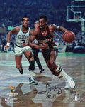 Sidney Moncrief Signed Milwaukee Bucks Action 8x10 Photo w/HOF'19 - MON08P200 - Sidney Moncrief Signed Milwaukee Bucks Action 8x10 Photo w/HOF'19 product image