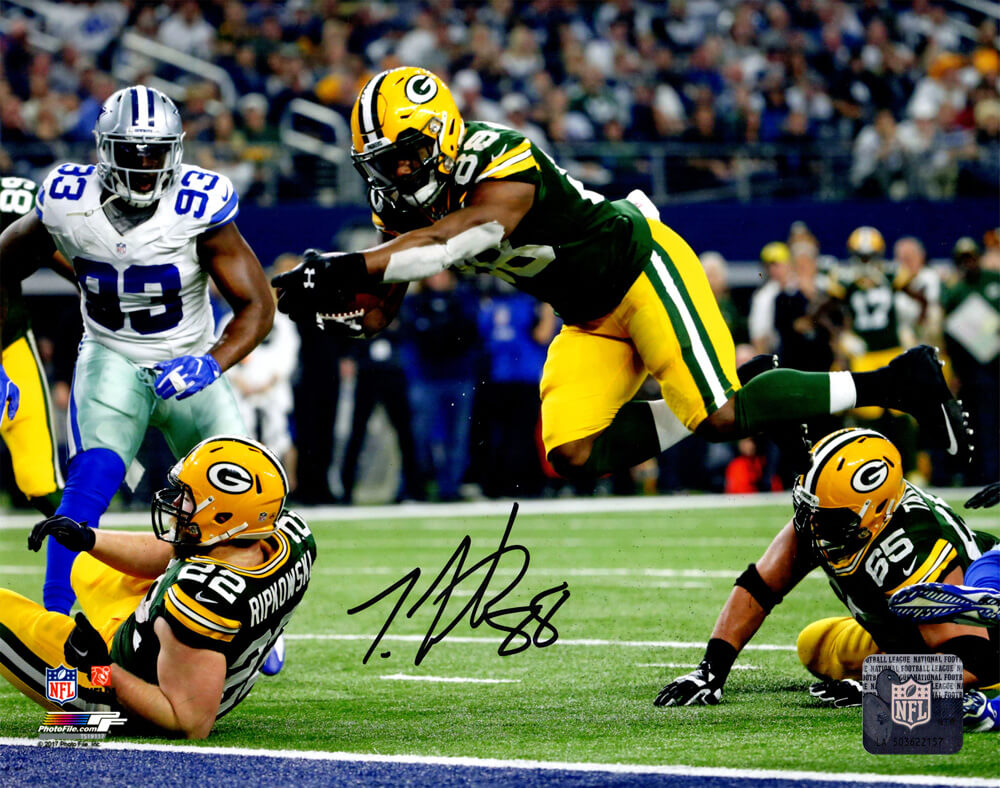Ty Montgomery Signed Green Bay Packers Touchdown Dive Action 8x10 Photo - MON08P310 - Ty Montgomery Signed Green Bay Packers Touchdown Dive Action 8x10 Photo product image