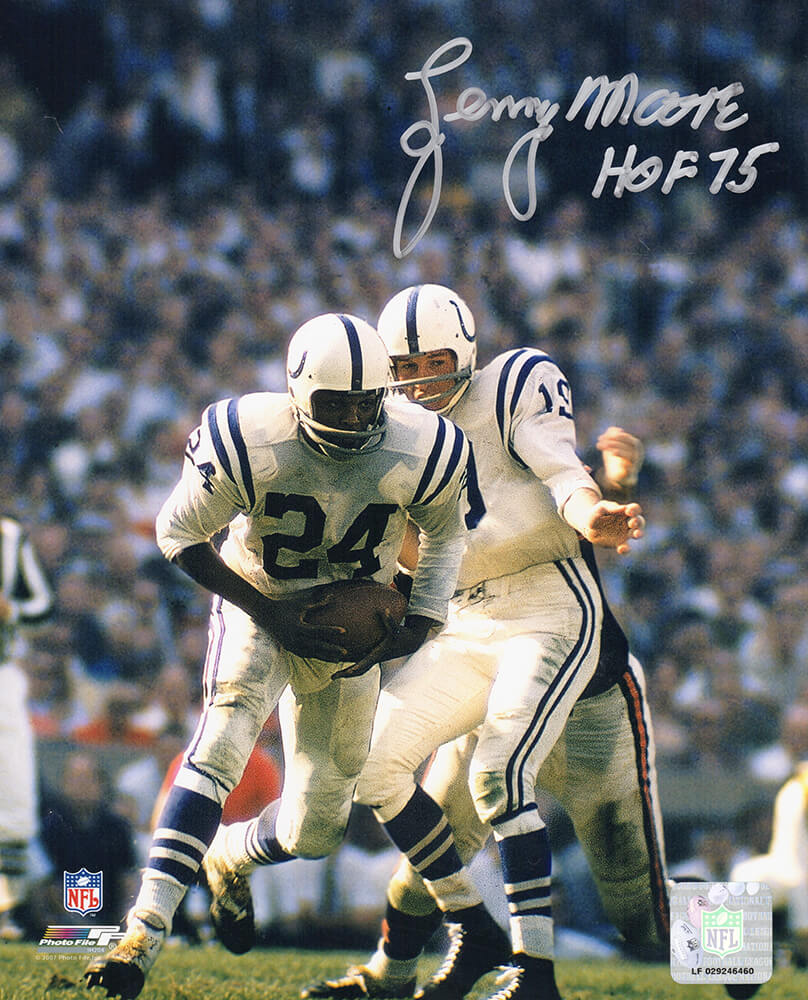 Lenny Moore Signed Colts With Johnny Unitas Action 8x10 Photo w/HOF'75 - MOO08P302 - Lenny Moore Signed Colts With Johnny Unitas Action 8x10 Photo w/HOF'75 product image