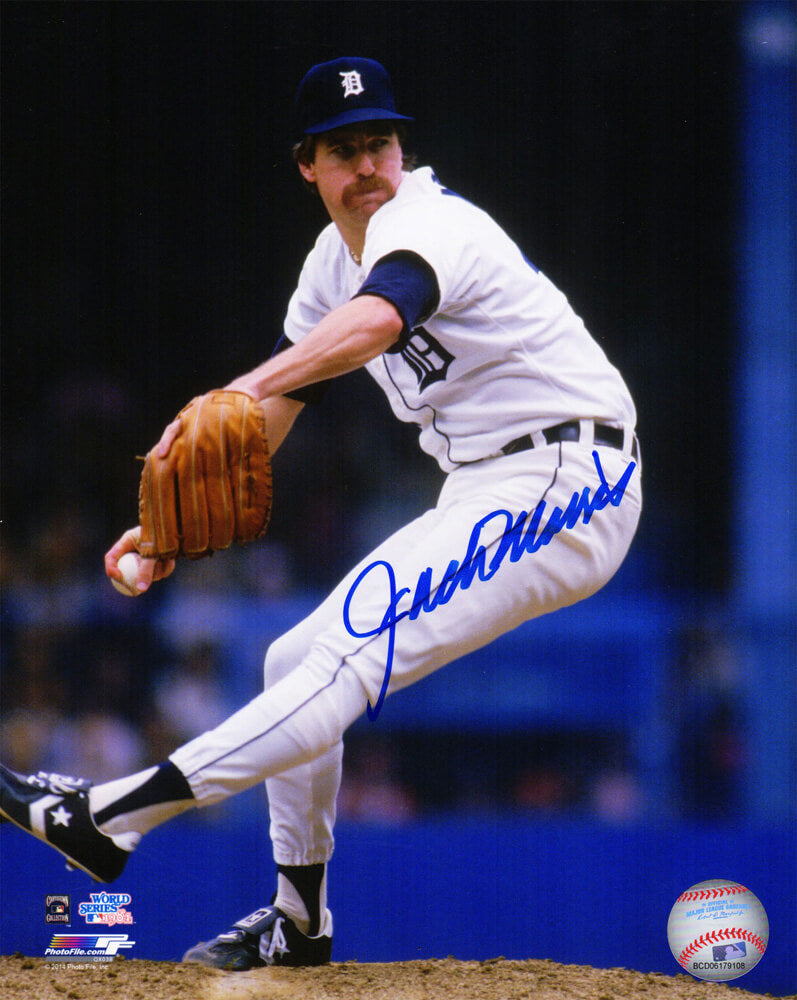 Jack Morris Signed Detroit Tigers 1984 World Series Pitching Action 8x10 Photo - MOR08P102 - Jack Morris Signed Detroit Tigers 1984 World Series Pitching Action 8x10 Photo product image