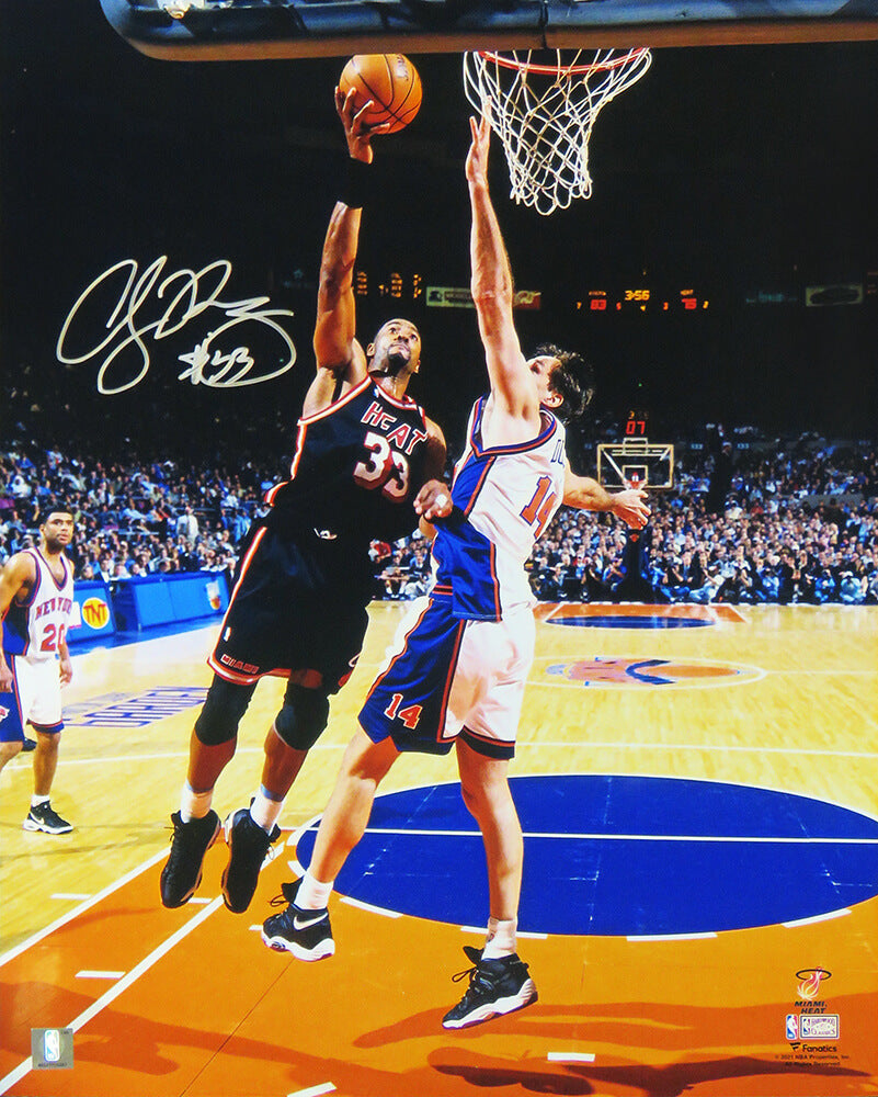 Alonzo Mourning Signed Miami Heat Action 16x20 Photo - MOU16P200 - Alonzo Mourning Signed Miami Heat Action 16x20 Photo product image
