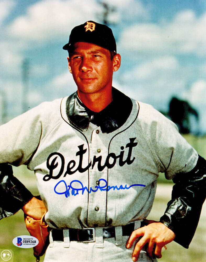 Hal Newhouser Signed Detroit Tigers 8x10 Photo - NEW08P100 - Hal Newhouser Signed Detroit Tigers 8x10 Photo product image