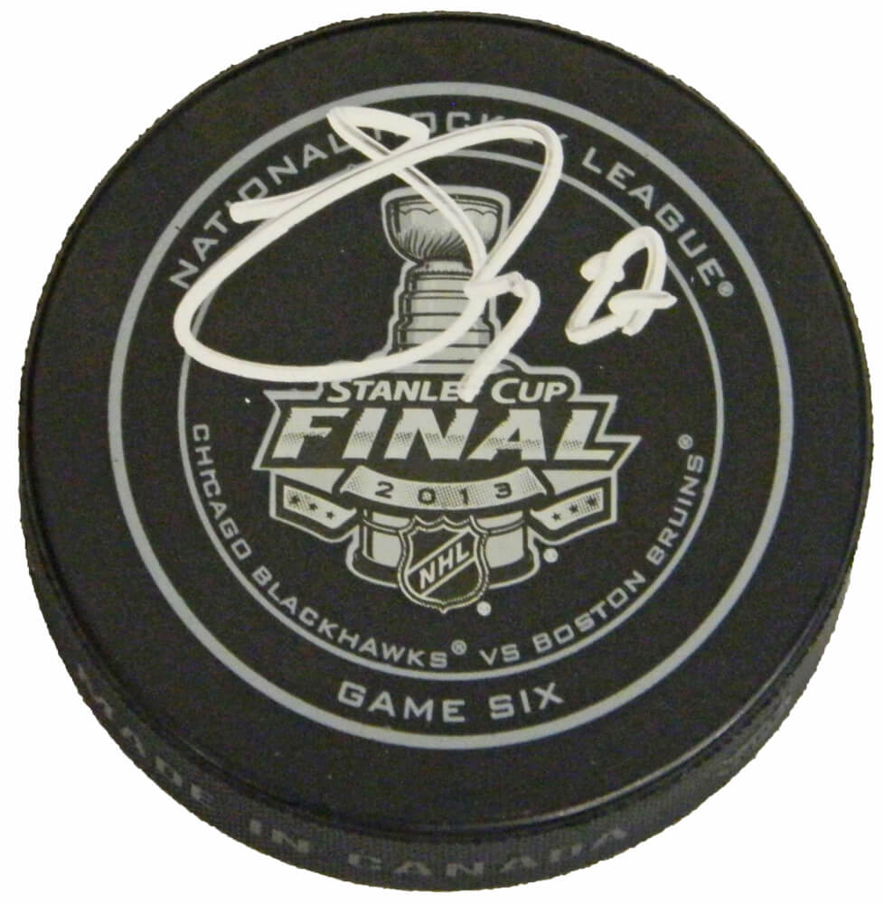Johnny Oduya Signed Official 2013 Stanley Cup Finals Game Six Hockey Puck - ODUPUC406 - Johnny Oduya Signed Official 2013 Stanley Cup Finals Game Six Hockey Puck product image