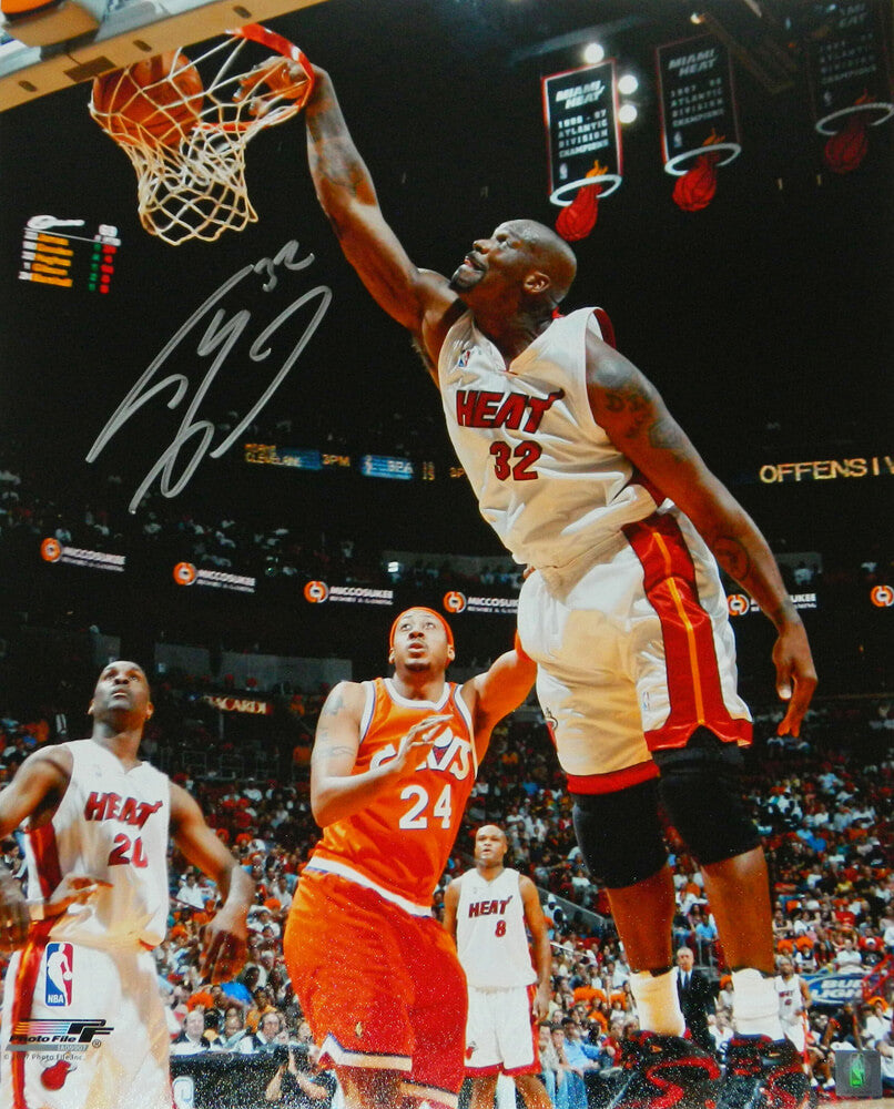 Shaquille O'Neal Signed Miami Heat Slam Dunk 16x20 Photo - ONE16P203 - Shaquille O'Neal Signed Miami Heat Slam Dunk 16x20 Photo product image