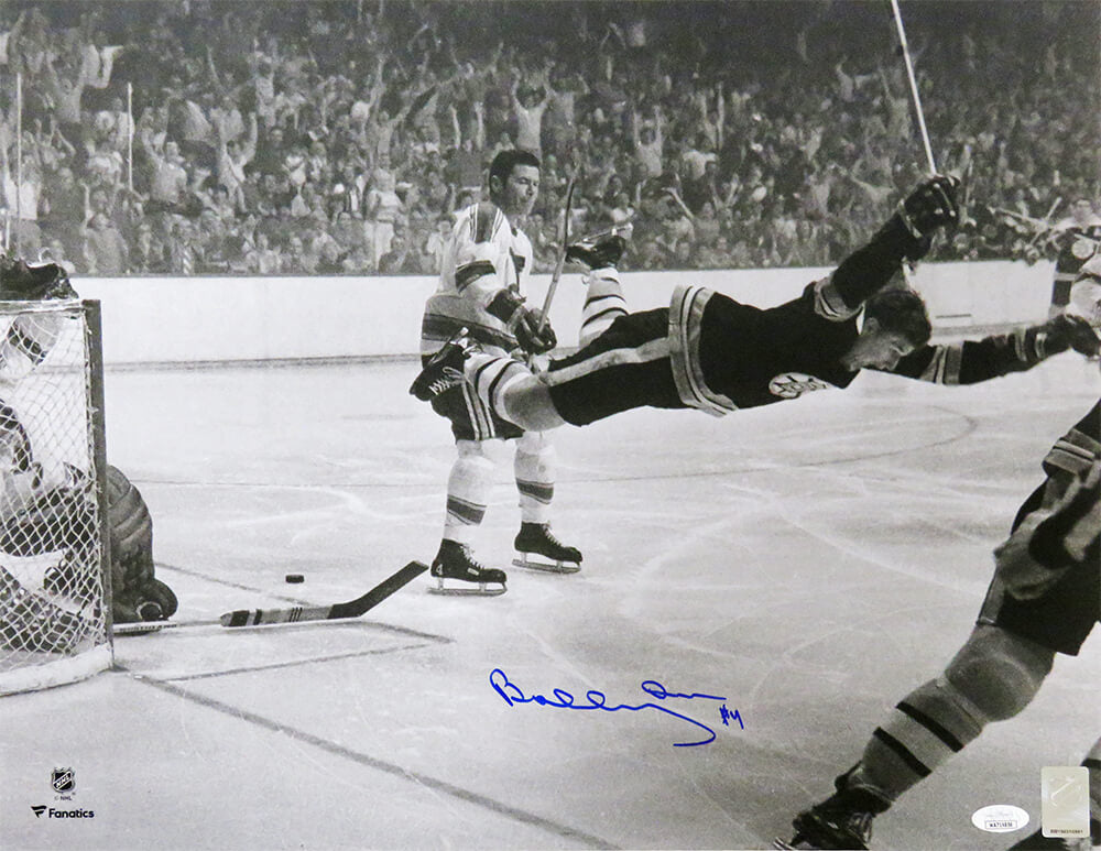 Bobby Orr Signed Boston Bruins Flying Goal B&W 16x20 Photo - (JSA) - ORR16P400 - Bobby Orr Signed Boston Bruins Flying Goal B&W 16x20 Photo - (JSA) product image