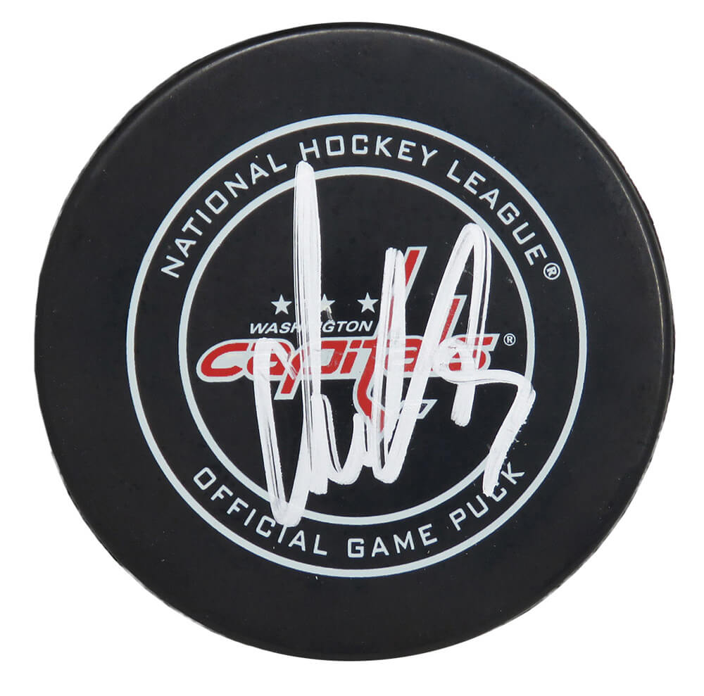 Alexander Ovechkin Signed Washington Capitals Logo Official Hockey Puck (Fanatics) - OVEPUC400 - Alexander Ovechkin Signed Washington Capitals Logo Official Hockey Puck (Fanatics) product image