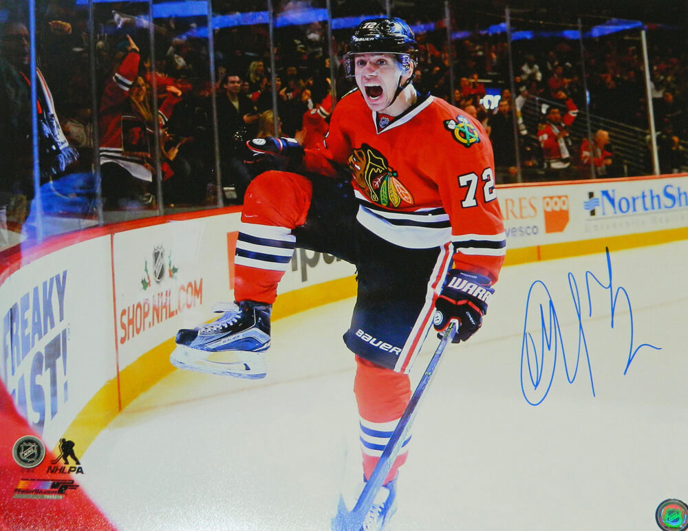 Artemi Panarin Signed Chicago Blackhawks Celebration 16x20 Photo - PAN16P400 - Artemi Panarin Signed Chicago Blackhawks Celebration 16x20 Photo product image