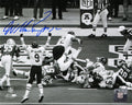 William Perry Signed Chicago Bears Super Bowl XX Touchdown Run B&W 8x10 Photo - PER08P305 - William Perry Signed Chicago Bears Super Bowl XX Touchdown Run B&W 8x10 Photo product image