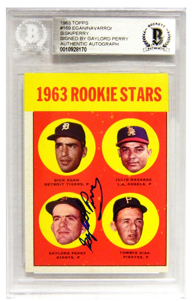 Gaylord Perry Signed San Francisco Giants 1963 Topps Baseball Trading Card #169 - (Beckett Encapsulated) - PERCAR100 - Gaylord Perry Signed San Francisco Giants 1963 Topps Baseball Trading Card #169 - (Beckett Encapsulated) product image