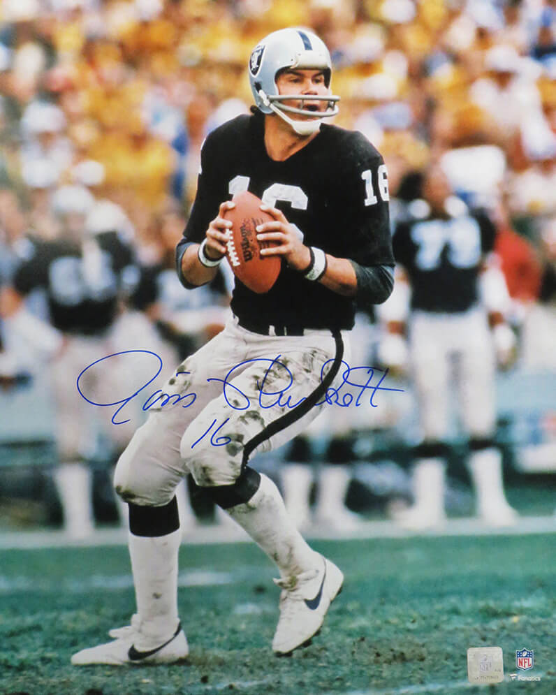 Jim Plunkett Signed Raiders Passing Action 16x20 Photo - PLU16P300 - Jim Plunkett Signed Raiders Passing Action 16x20 Photo product image
