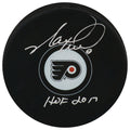 Mark Recchi Signed Philadelphia Flyers Logo Hockey Puck w/HOF 2017 - RECPUC402 - Mark Recchi Signed Philadelphia Flyers Logo Hockey Puck w/HOF 2017 product image