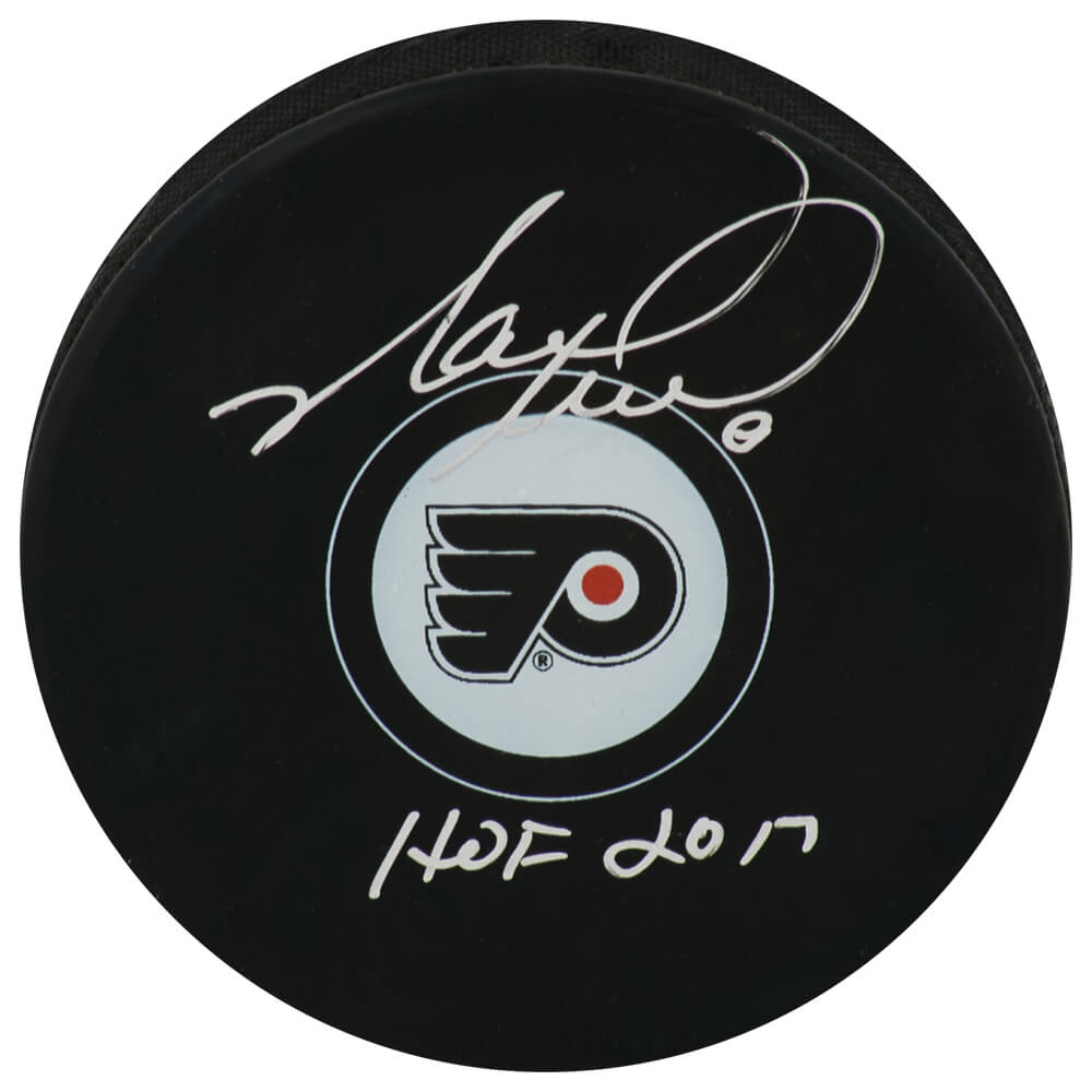 Mark Recchi Signed Philadelphia Flyers Logo Hockey Puck w/HOF 2017 - RECPUC402 - Mark Recchi Signed Philadelphia Flyers Logo Hockey Puck w/HOF 2017 product image