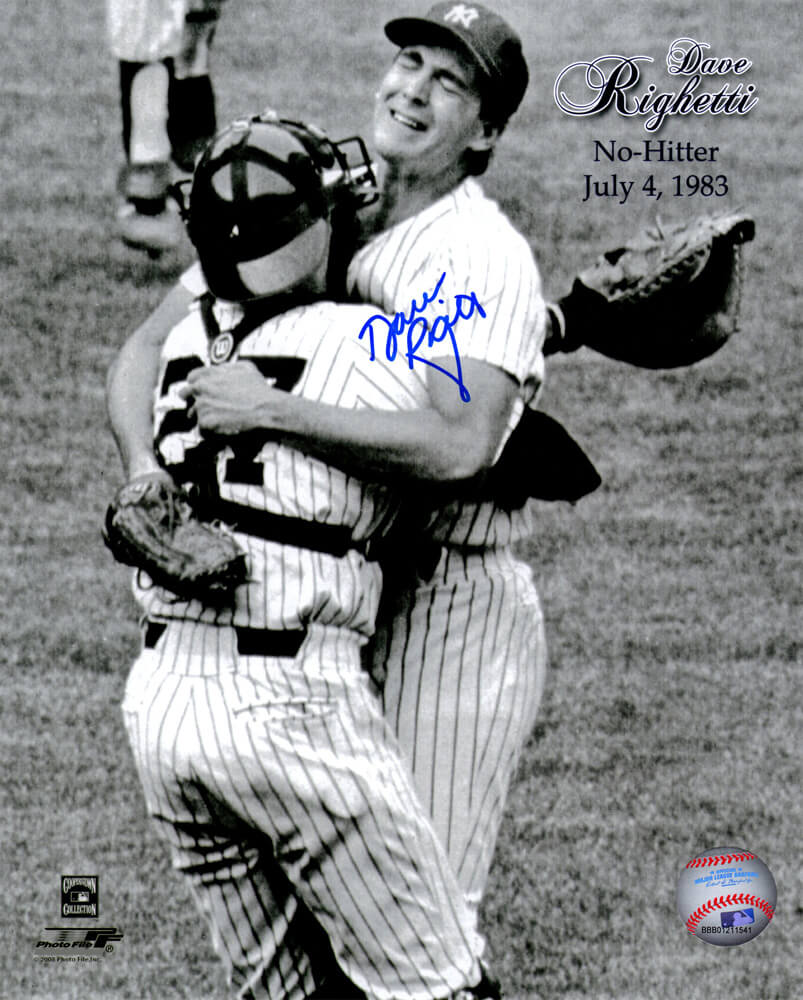 Dave Righetti Signed New York Yankees No Hitter Game B&W Pitching Action 8x10 Photo - RIG08P101 - Dave Righetti Signed New York Yankees No Hitter Game B&W Pitching Action 8x10 Photo product image