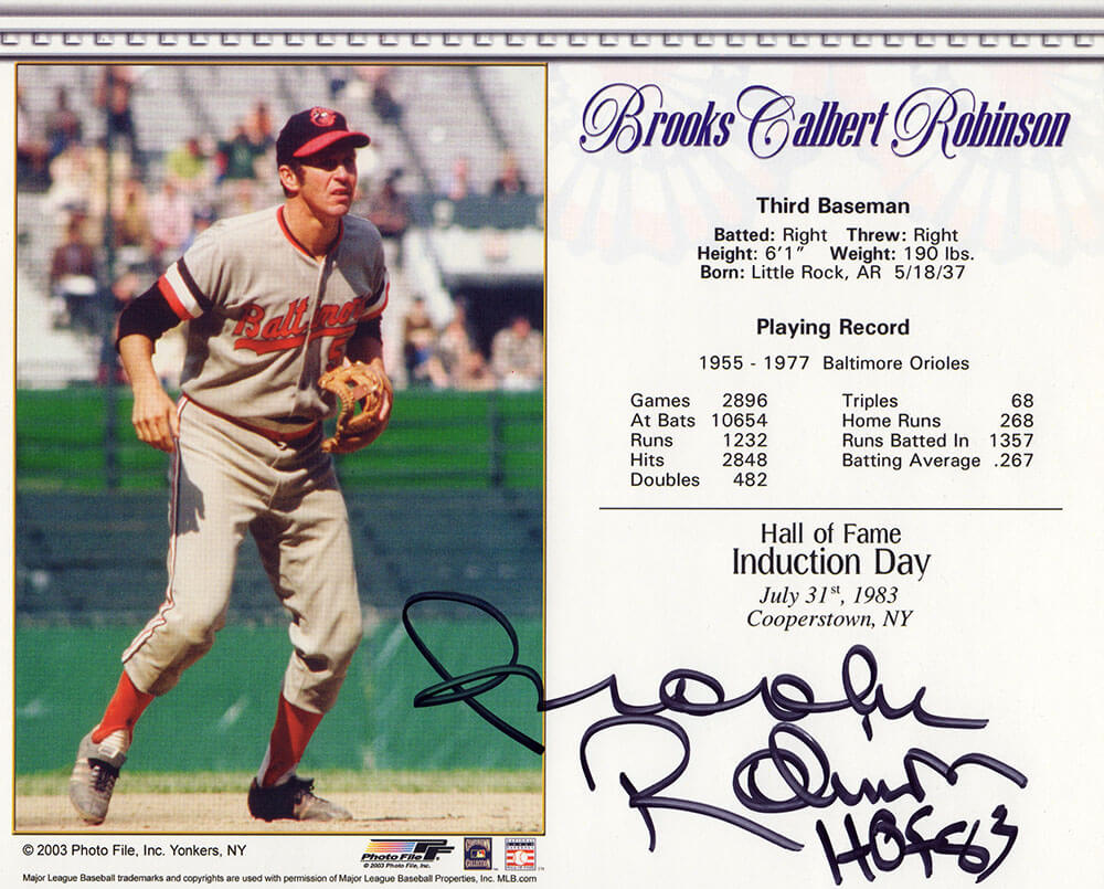 Brooks Robinson Signed Baltimore Orioles Hall of Fame Induction Day 8x10 Photo w/HOF'83 - ROB08P108TW - Brooks Robinson Signed Baltimore Orioles Hall of Fame Induction Day 8x10 Photo w/HOF'83 product image