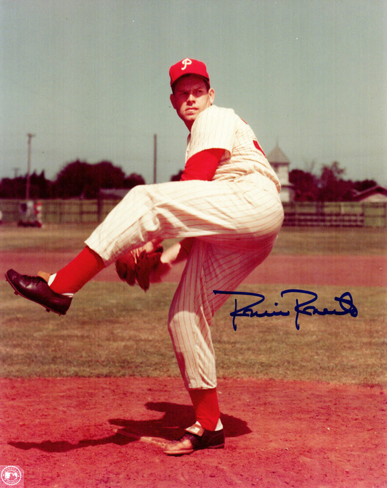 Robin Roberts Signed Philadelphia Phillies Pitching Leg Kick 8x10 Photo - ROB08P132 - Robin Roberts Signed Philadelphia Phillies Pitching Leg Kick 8x10 Photo product image
