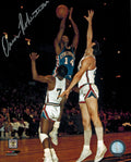 Oscar Robertson Signed Cincinnati Royals Action 8x10 Photo - ROB08P201 - Oscar Robertson Signed Cincinnati Royals Action 8x10 Photo product image